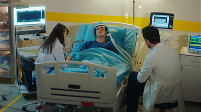 Il Dottore Ali 1x22.Testa o cuore(discovery plus)