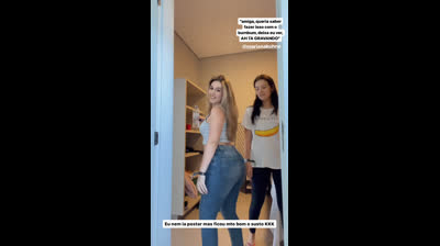 CarolzinhaSG dançando funk