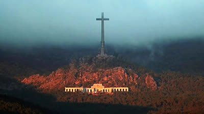 Vamos hacia la PROFECÍA de la Virgen La IGLESIA PARECERÁ QUE DESAPARECE y QUEDARÁ COMO DESTRUIDA